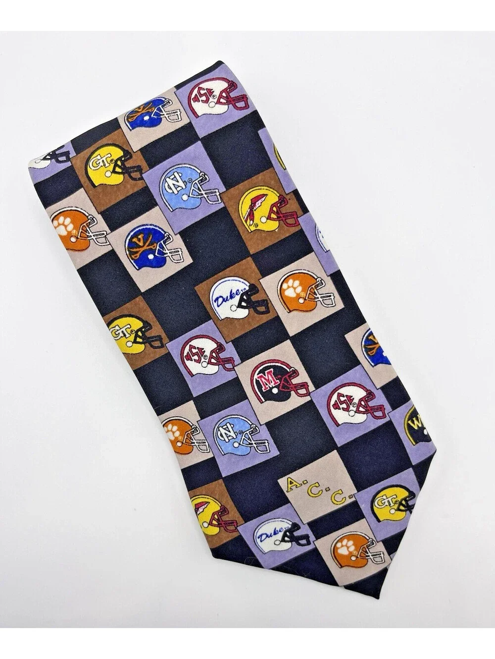 American Classice NCAA A.C.C Football Tie Classic Retro Vtg 4 X 54 Polyes